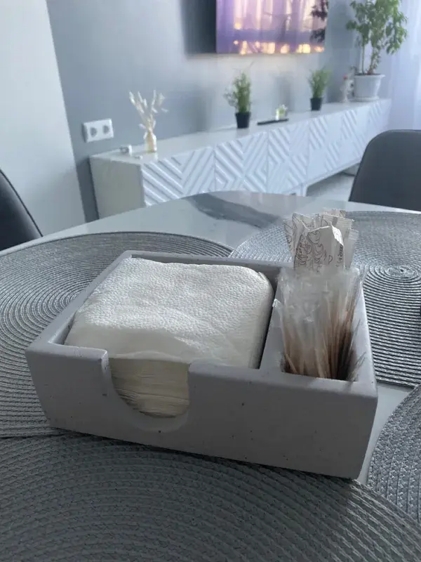 Салфетница из бетона