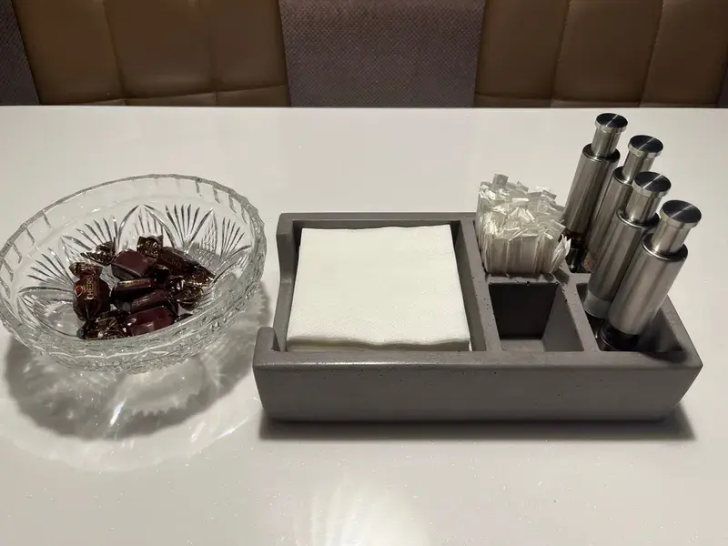 Салфетница из бетона
