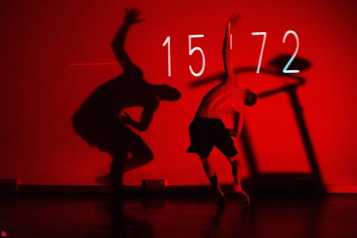 15 172 / Танцевальный соло-перформанс Ильдара Алекбаева