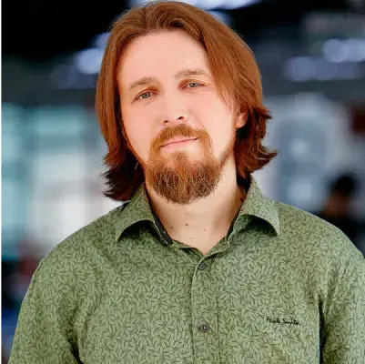 Андрей Комиссаров