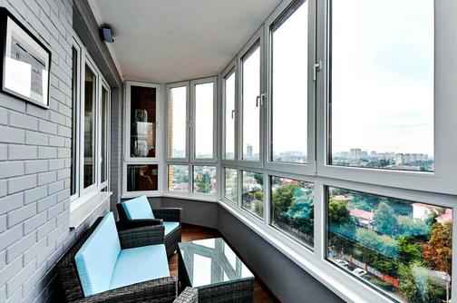 конденсат на лоджии. фото замена холодного на тёплое. промерзают пластиковые окна на балконе. остекление балконов. пластиковые окна на балкон.