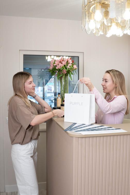 Вакансии в Зеленограде в салоне красоты Purple