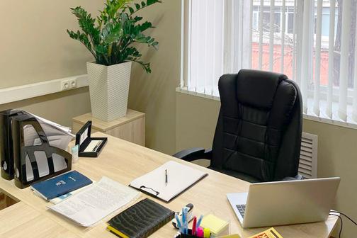 Телефон юриста в Москве | Юридические услуги Emaar