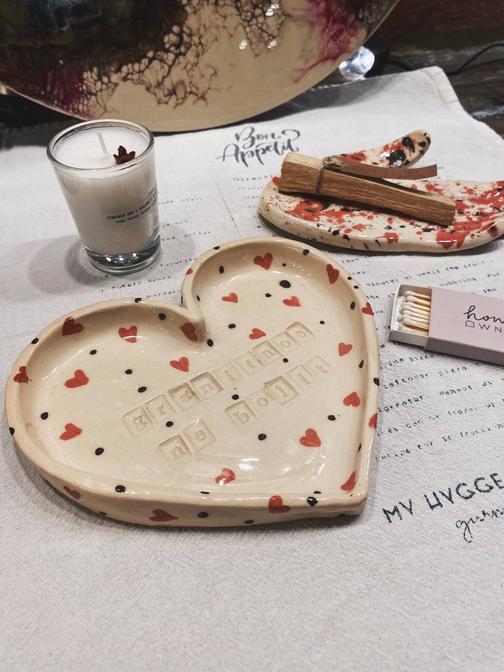 Мастер-класс по керамике в Москве - лепка и роспись керамической посуды