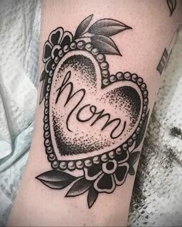 Отец и дочь очень эмоциональные татуировки | татуировщики