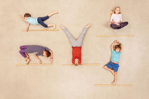 Занятия йогой для детей — польза, противопоказания, поиск преподавателя ...